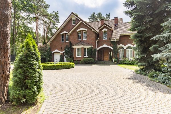 Driveway Pavers Installation in Milford