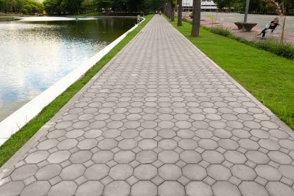 Cost of Pathway Pavers Installation in Milford